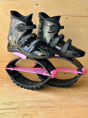 Kangoo Jumps KJXR 3 SE Rebound Boots Black & Pink Size Medium Unisex